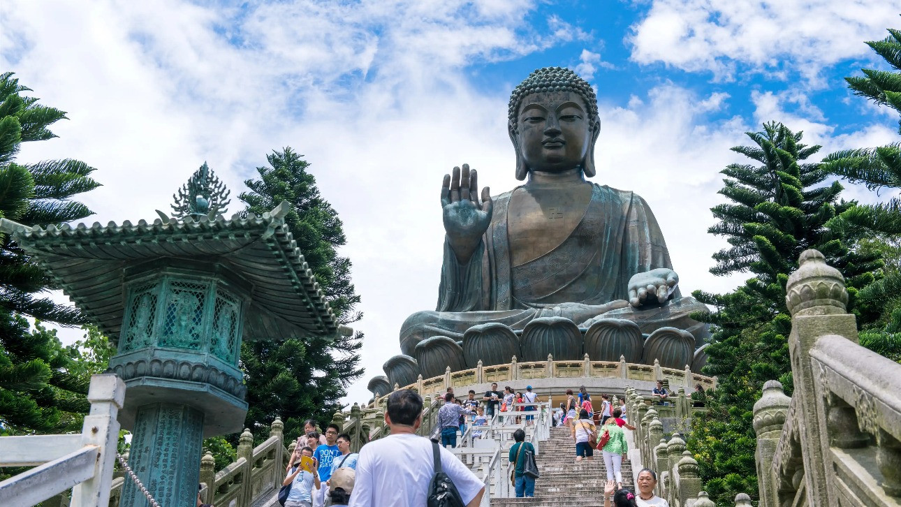 Tian Tan Buddha